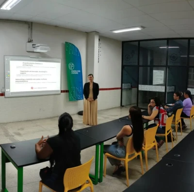 Goiás abre inscrições para programa que impulsiona mulheres empreendedoras em tecnologia e inovação