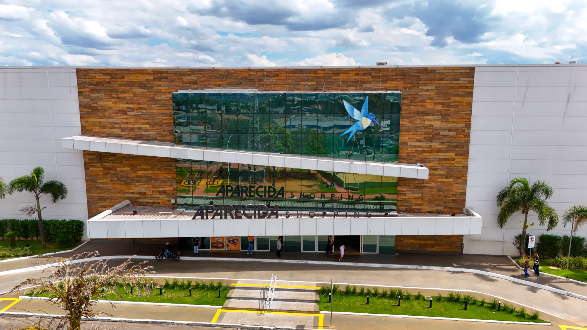 Saga Malls assume gestão de dois grandes shoppings e amplia atuação no Centro-Oeste