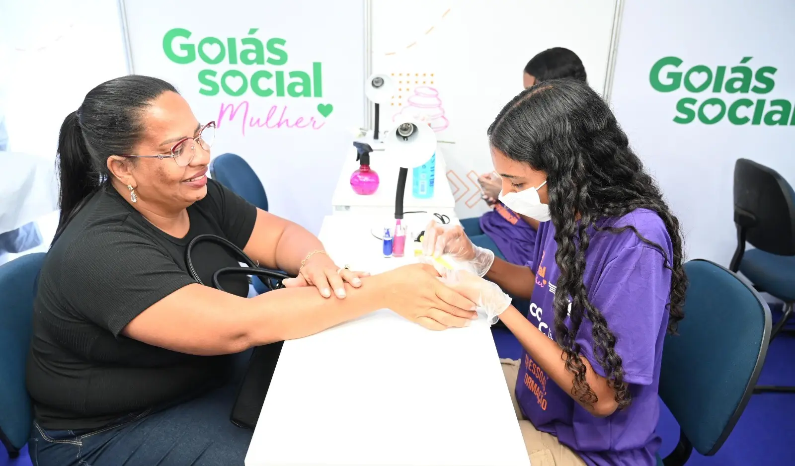 Feirão de Empregos de Carnaval oferece mais de mil vagas na beleza em Goiás