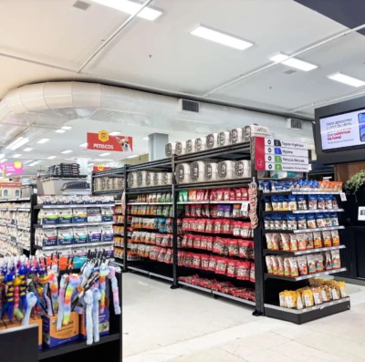 Mercado pet de R$ 77 bilhões impulsiona chegada da Dog in Box a Goiânia com megaloja de 500 m²