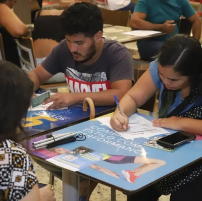 Cadastro e entrevistas de emprego acontecem às sextas-feiras no Aparecida Shopping, em Aparecida Shopping(Crédito da foto - Rodrigo Estrela - Secom Aparecida (1)