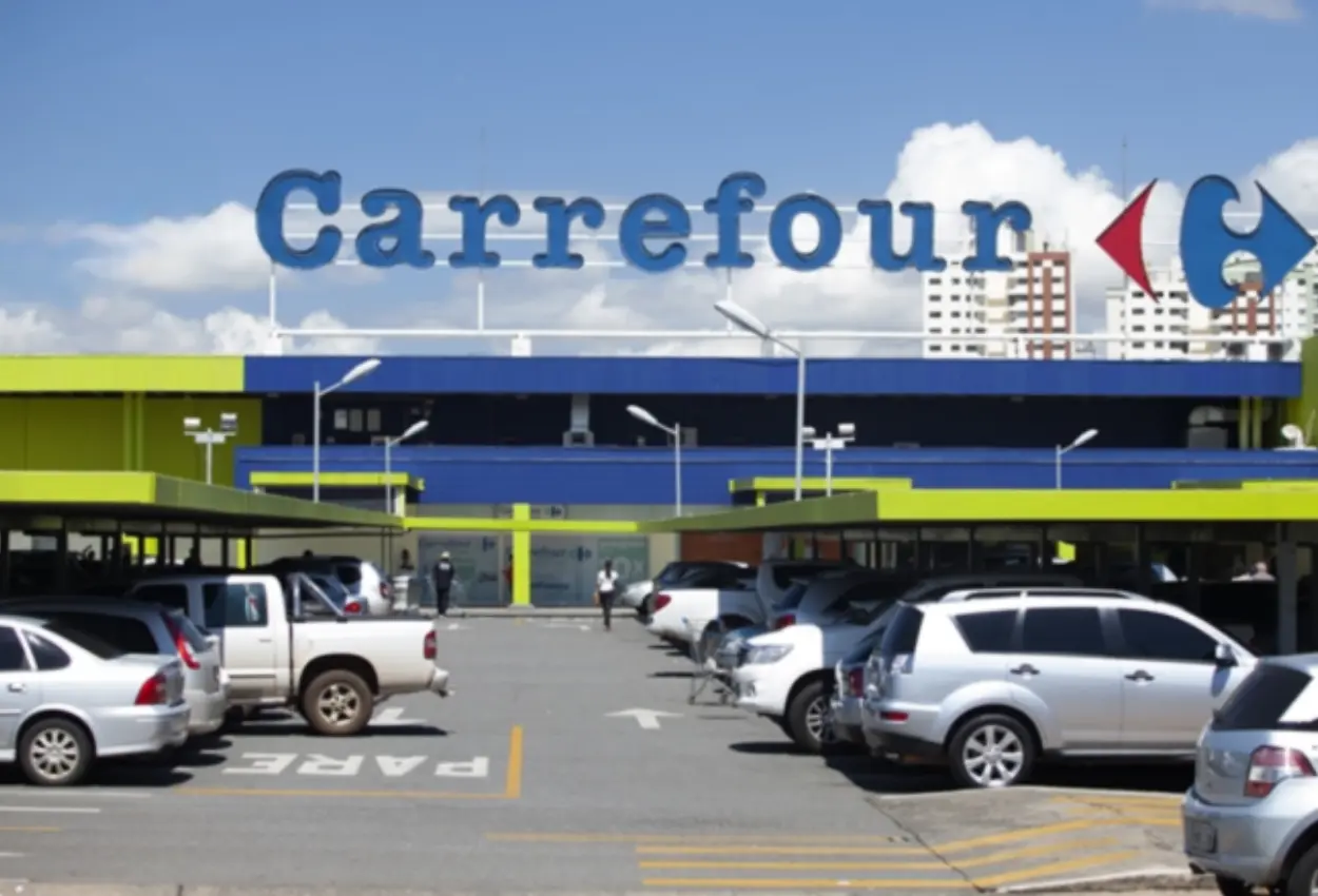 Comércio varejista em Goiás inicia 2026 em alta, aponta IBGE