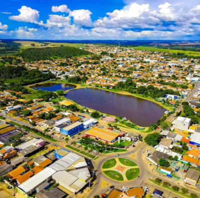 Prefeitura de Bela Vista de Goiás abre processo seletivo na Saúde com salários de até R$ 7.789