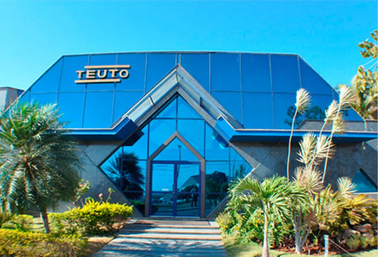 Teuto celebra 79 anos com anúncio de expansão e aposta em inovação farmacêutica até 2030