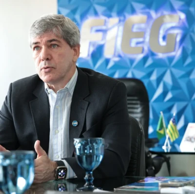 Fieg reage a proposta de reduzir jornada de trabalho