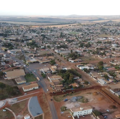 Prefeitura de São João d'Aliança abre processo seletivo com salário de até R$ 4.312,50