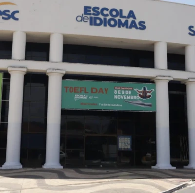 Escola de Idiomas do Senac Goiás leva alunos a embaixadas e amplia experiência internacional