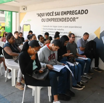Feirão de Empregos oferece mais de mil vagas para jovens em Goiânia