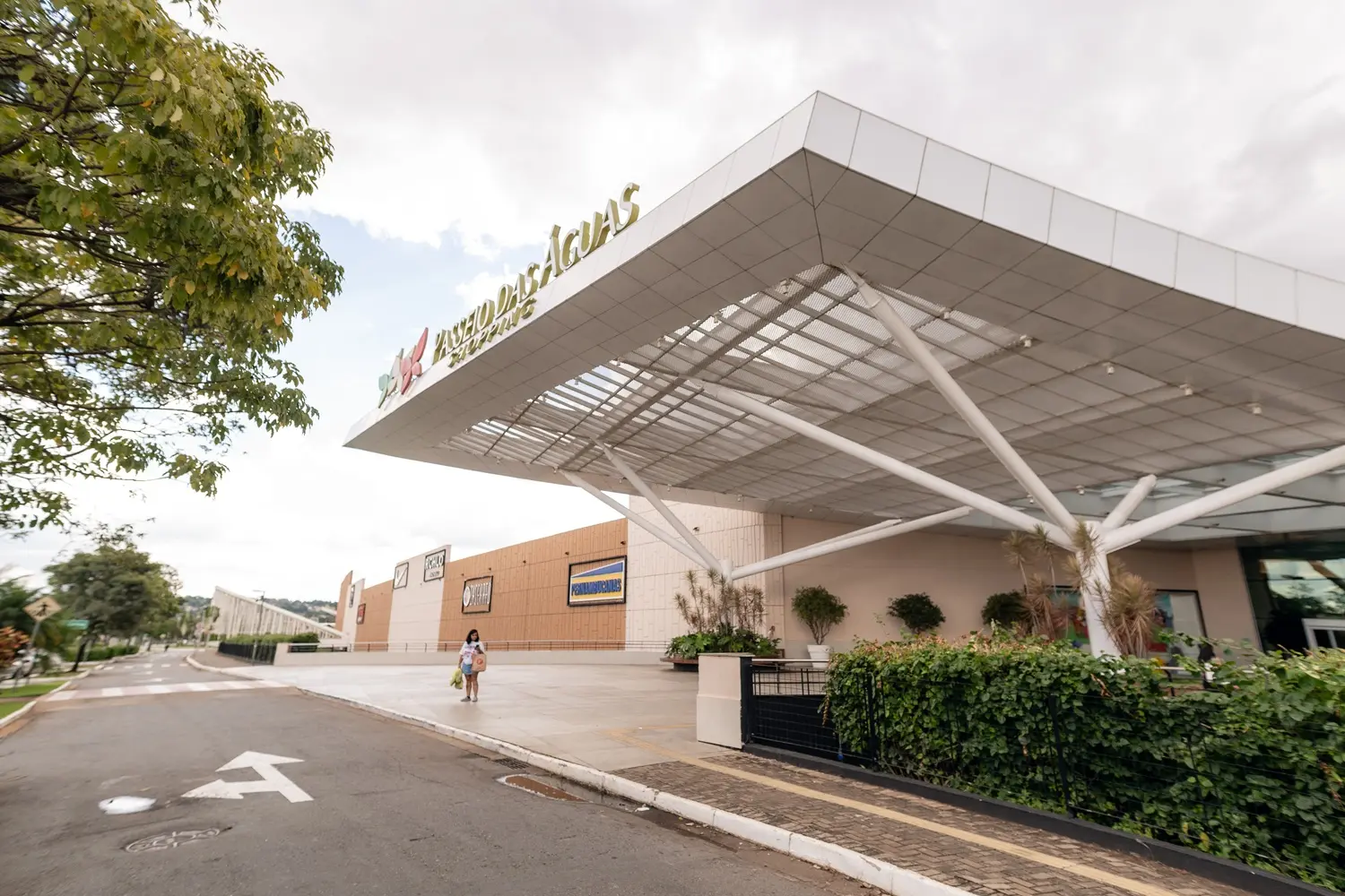 Passeio das Águas Shopping transforma varejo com sustentabilidade prática e acessível