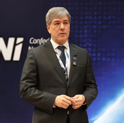 Presidente da Fieg defende reindustrialização e aumento da competitividade da indústria brasileira
