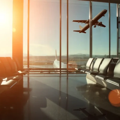 Setor de serviços cresce 1,2% em abril e recupera queda registrada em março, aponta IBGE