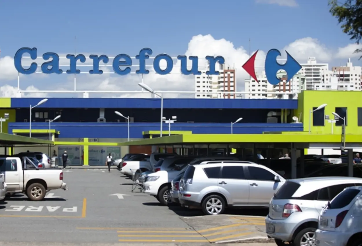 Supermercados em Goiás terão nova regra aos domingos e feriados; multa pode chegar a R$ 50 mil