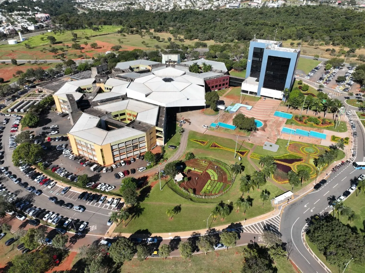 ISS em Goiânia cresce 12% e arrecadação alcança R$ 542 milhões em 2026