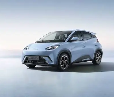 Carros elétricos da CoopGo terão financiamento com juros menores em Goiás