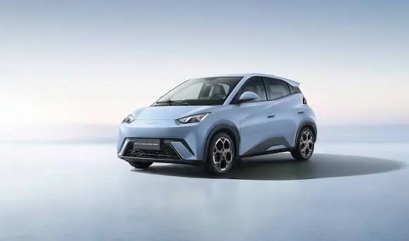 Carros elétricos da CoopGo terão financiamento com juros menores em Goiás