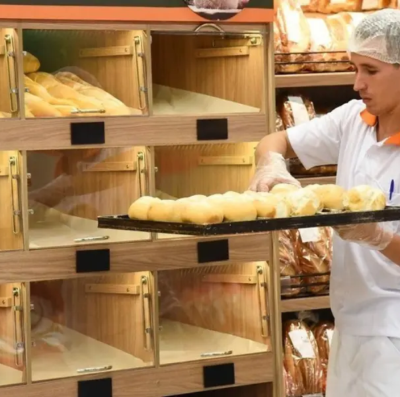 Goiás bate recorde de abertura de empresas em agosto com 17,6 mil novos negócios